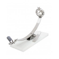 Jamonero profesional Flores Cortés con sistema balancín y base blanca elegante